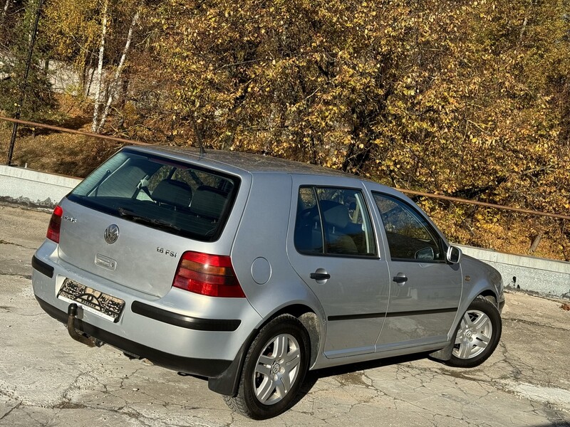 Photo 12 - Volkswagen Golf 2002 y Wagon