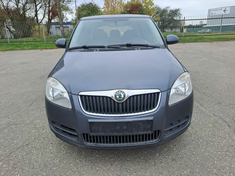 Photo 3 - Skoda Fabia 2009 y Wagon