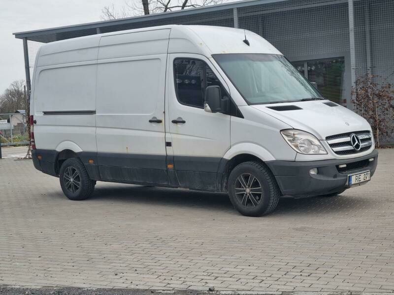 Mercedes-Benz SPRINTER 319 3.0LCDI V6 WEBASTO 2010 m