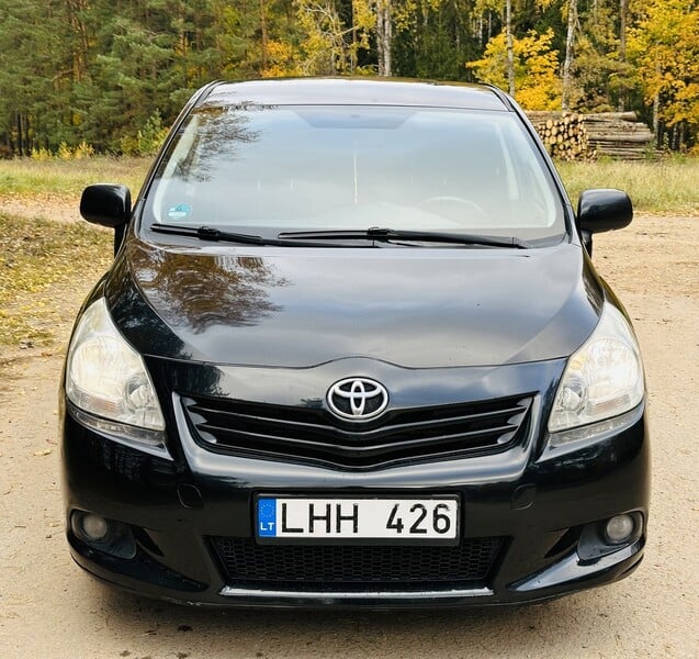 Photo 5 - Toyota Verso 2010 y Van