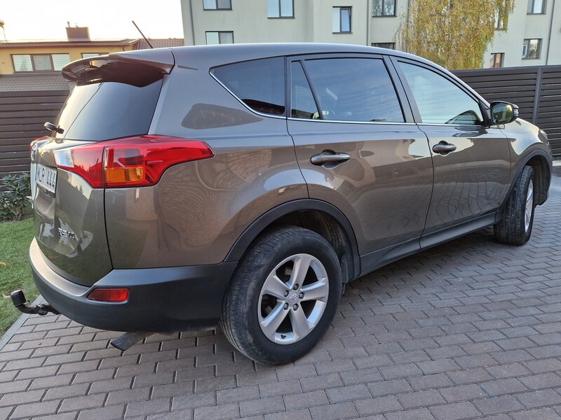 Photo 6 - Toyota RAV4 2013 y Off-road / Crossover