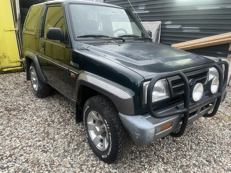 Photo 2 - Daihatsu Feroza 1995 y Off-road / Crossover