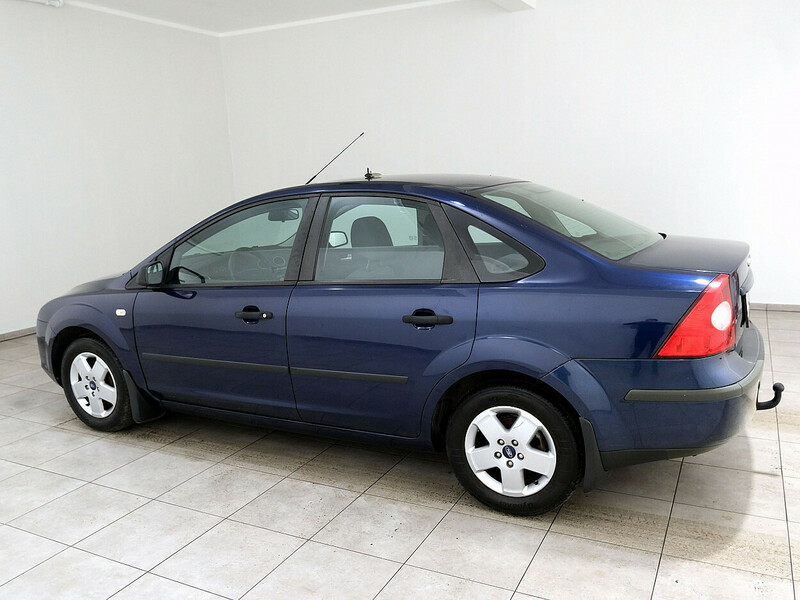 Photo 4 - Ford Focus 2005 y Sedan