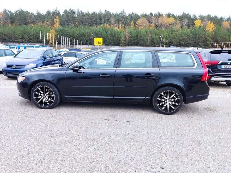 Photo 5 - Volvo V70 2011 y Wagon