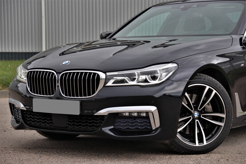 Photo 2 - Bmw 730 2017 y Sedan