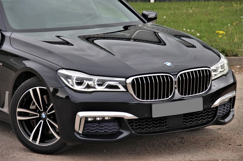 Photo 6 - Bmw 730 2017 y Sedan