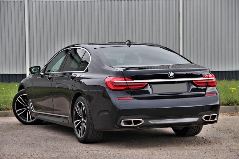 Photo 7 - Bmw 730 2017 y Sedan