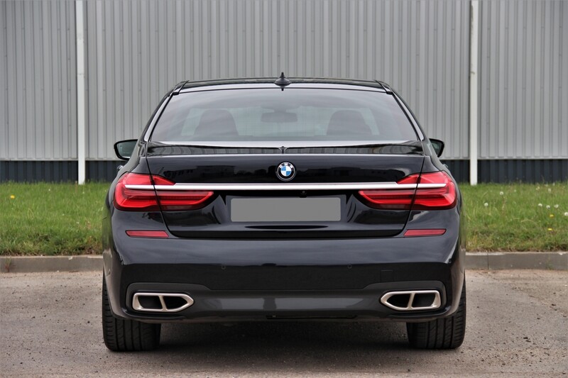 Photo 11 - Bmw 730 2017 y Sedan