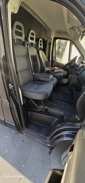 Photo 11 - Citroen Jumper 2013 y Minibus