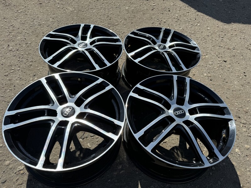 Photo 1 - Audi Siunciam, 7.5J ET49 light alloy R18 rims