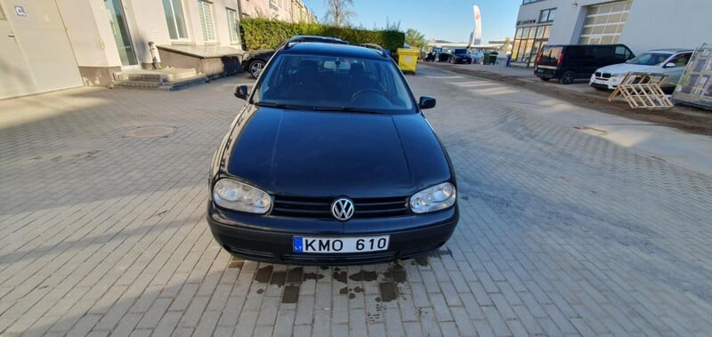 Фотография 8 - Volkswagen Golf 2000 г Универсал