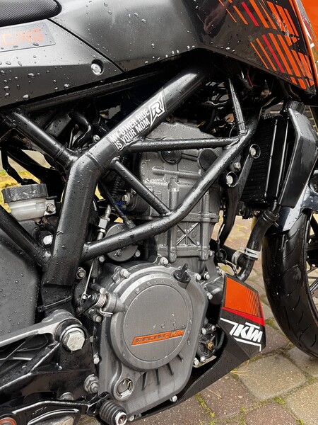 Photo 4 - KTM Duke 2012 y Classical / Streetbike motorcycle