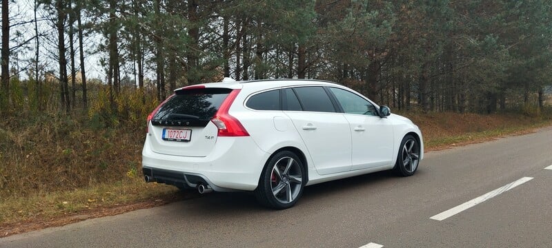 Photo 3 - Volvo V60 2012 y Wagon