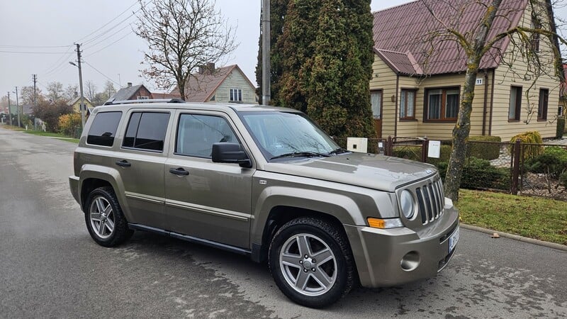 Photo 2 - Jeep Patriot 2008 y Off-road / Crossover