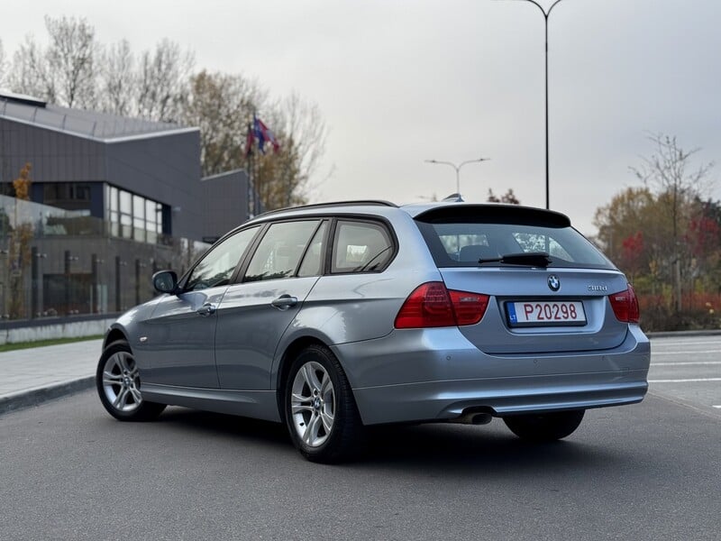 Фотография 6 - Bmw 318 2010 г Универсал