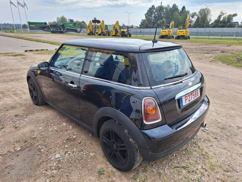 Фотография 8 - Mini ONE (95 AG) 2008 г