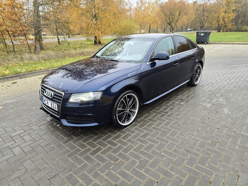 Audi A4 2008 г Седан