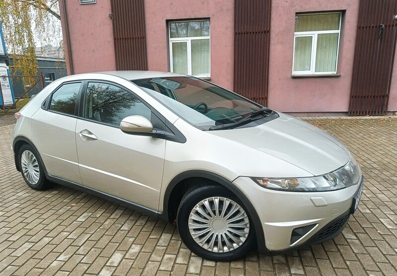 Nuotrauka 2 - Honda Civic 2008 m Hečbekas