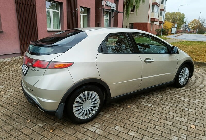 Nuotrauka 13 - Honda Civic 2008 m Hečbekas