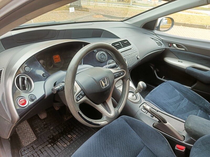 Nuotrauka 16 - Honda Civic 2008 m Hečbekas