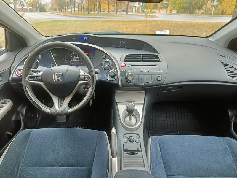 Nuotrauka 19 - Honda Civic 2008 m Hečbekas