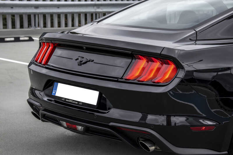 Photo 8 - Ford Mustang VI 2021 y