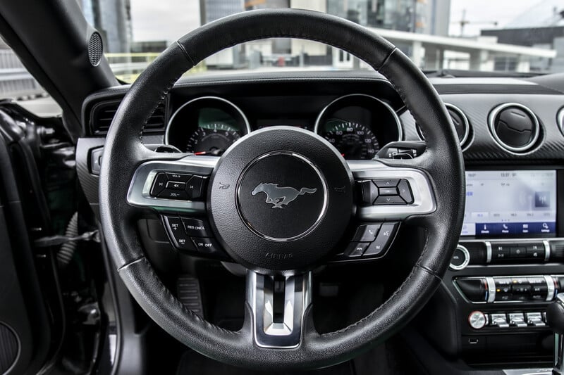 Photo 16 - Ford Mustang VI 2021 y