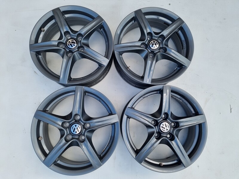 Photo 1 - Volkswagen Golf, Touran Golf light alloy R16 rims