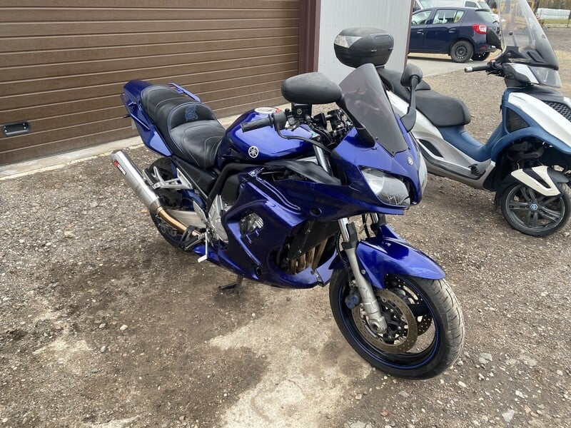 Yamaha FZS 2003 m Klasikinis / Streetbike motociklas