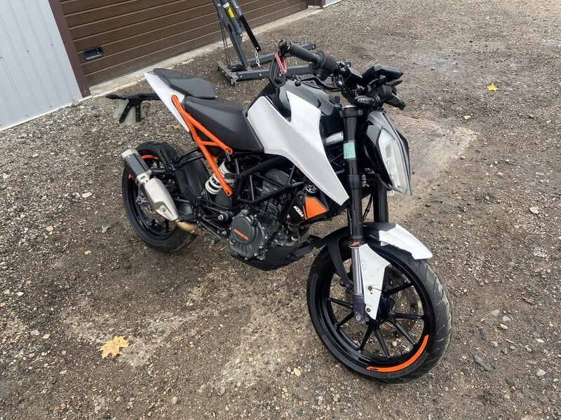 KTM Duke 2017 m Klasikinis / Streetbike motociklas