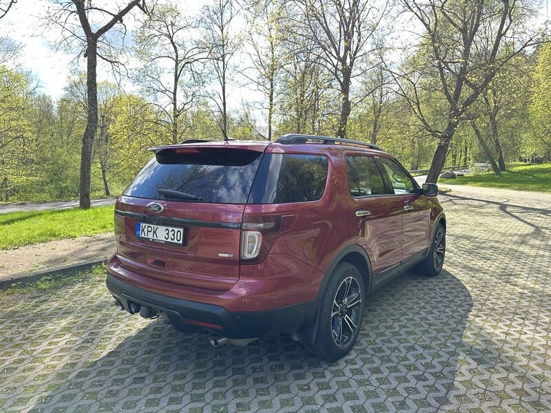 Фотография 4 - Ford Explorer 2013 г Внедорожник / Кроссовер