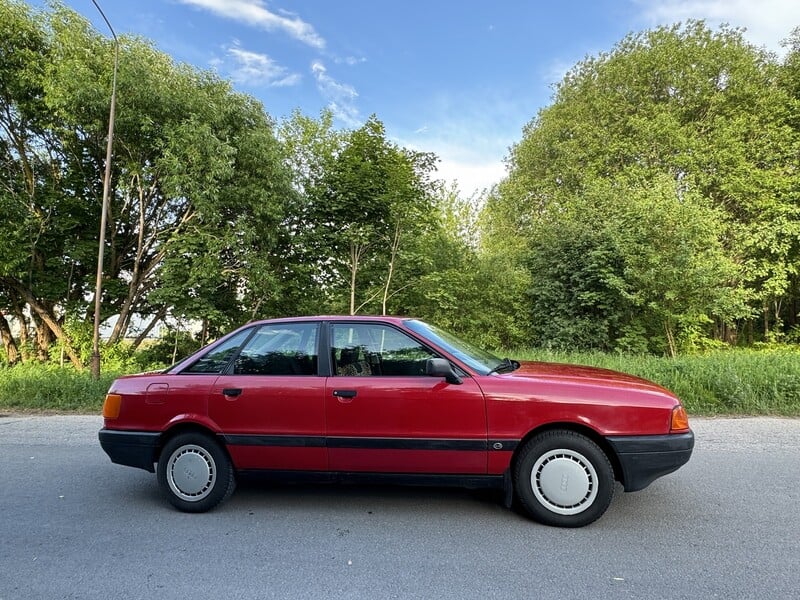 Фотография 4 - Audi 80 1988 г Седан