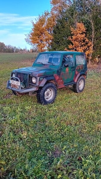 Suzuki Samurai 1988 m Visureigis / Krosoveris