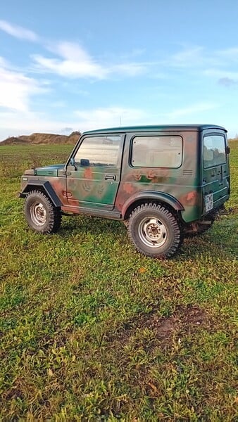 Nuotrauka 5 - Suzuki Samurai 1988 m Visureigis / Krosoveris