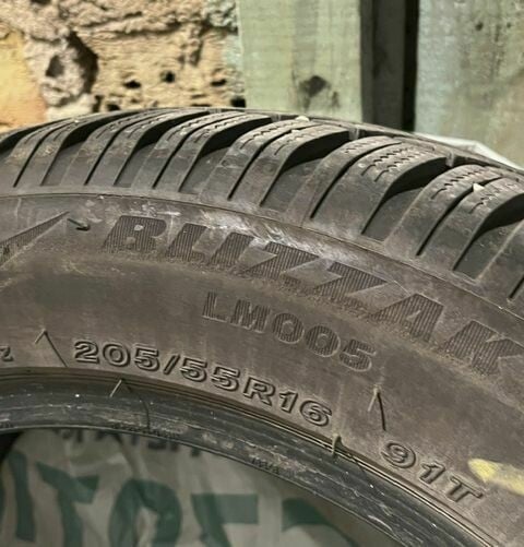 Nuotrauka 2 - Bridgestone BLIZZAK R16 žieminės padangos lengviesiems