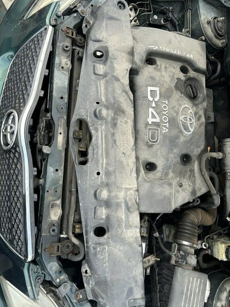 Photo 7 - Toyota Corolla 2003 y parts