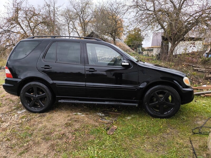 Mercedes-Benz ML 320 FACELIFT 2002 г