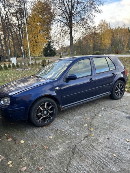 Volkswagen Golf 5545 1998 г