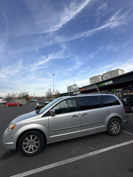 Chrysler Grand Voyager 2008 y Van