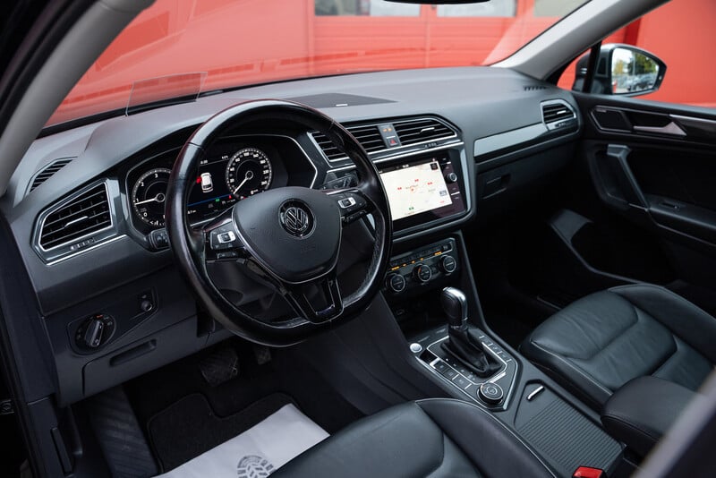 Photo 23 - Volkswagen Tiguan Allspace II 2018 y