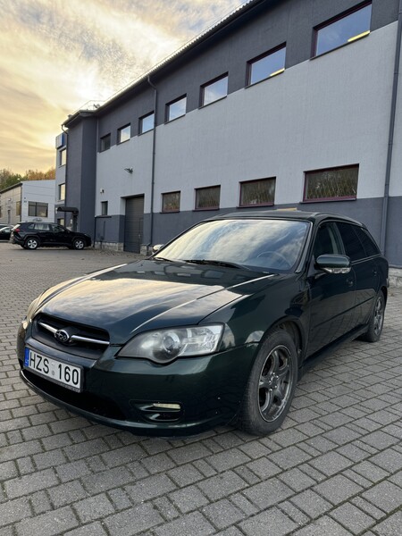 Subaru Legacy 2004 y Wagon