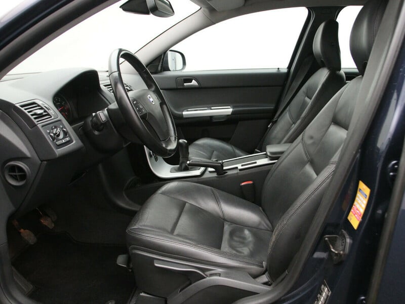 Photo 4 - Volvo V50 2012 y Wagon