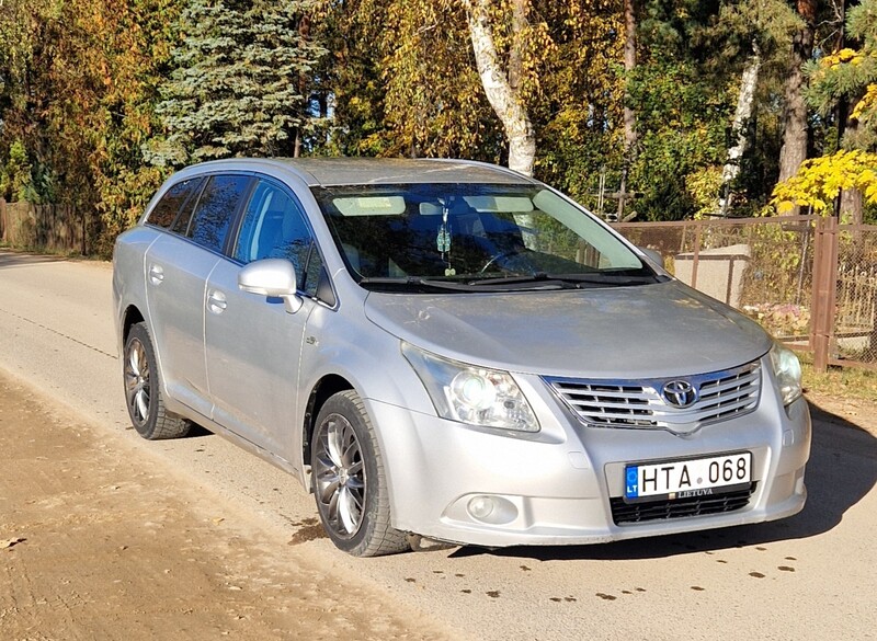 Photo 5 - Toyota Avensis III 2010 y