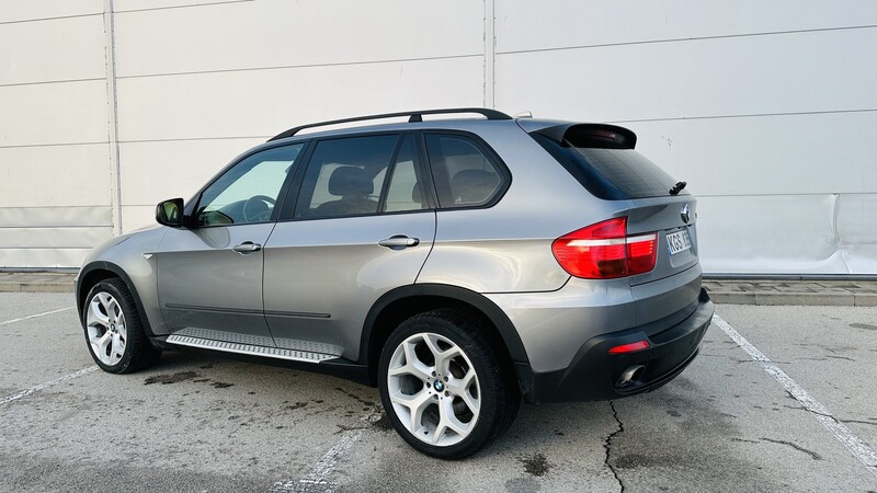 Photo 3 - Bmw X5 2008 y Off-road / Crossover