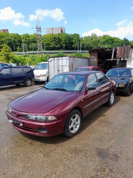 Nuotrauka 1 - Mitsubishi Galant 1995 m Sedanas