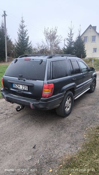 Photo 3 - Jeep Grand Cherokee 2001 y Off-road / Crossover