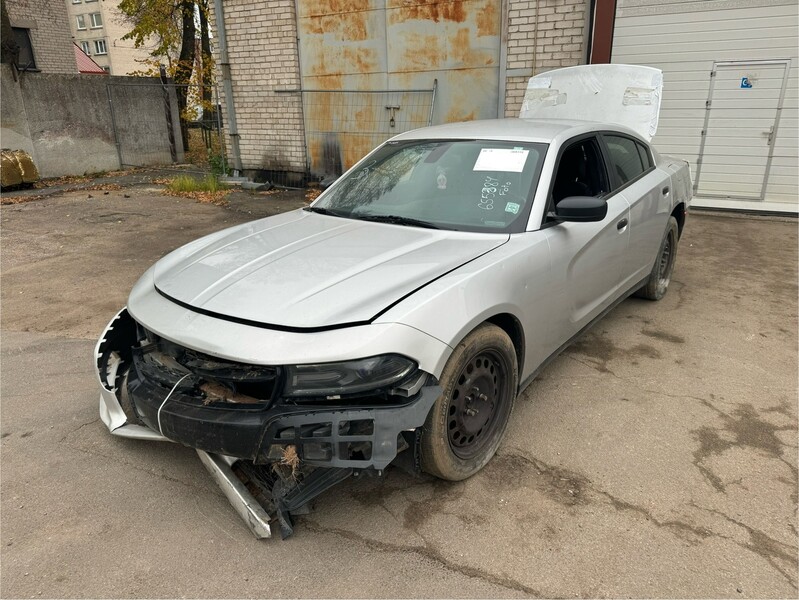 Dodge Charger 2017 y parts