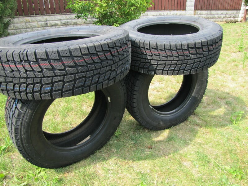 Photo 13 - Agi ARKTIO B-ICE R17 universal tyres passanger car