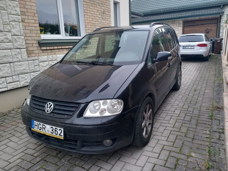 Volkswagen Touran I 2005 г запчясти