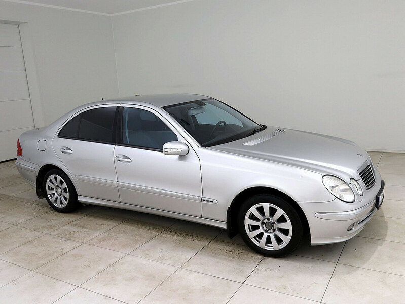 Mercedes-Benz E 200 2004 m Sedanas